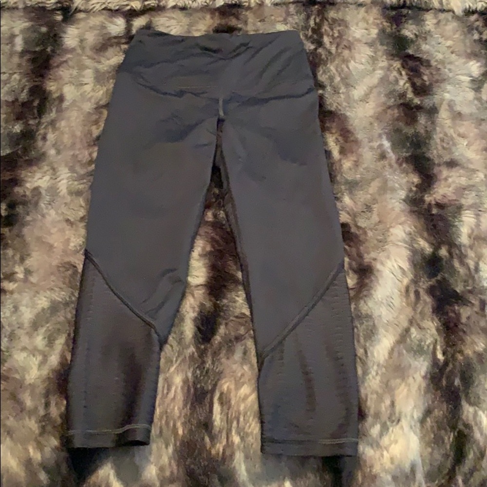 Victoria Secret Sport capris